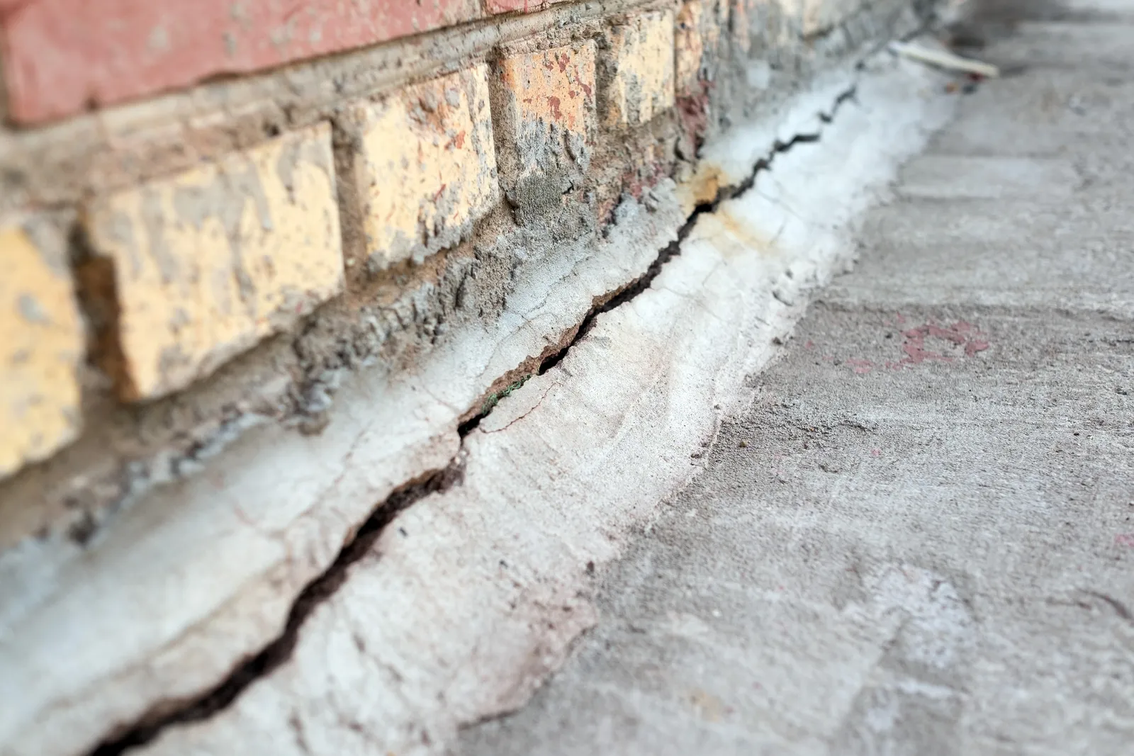 Radon i Huddinge: radonmätning vid markradon i praktiken